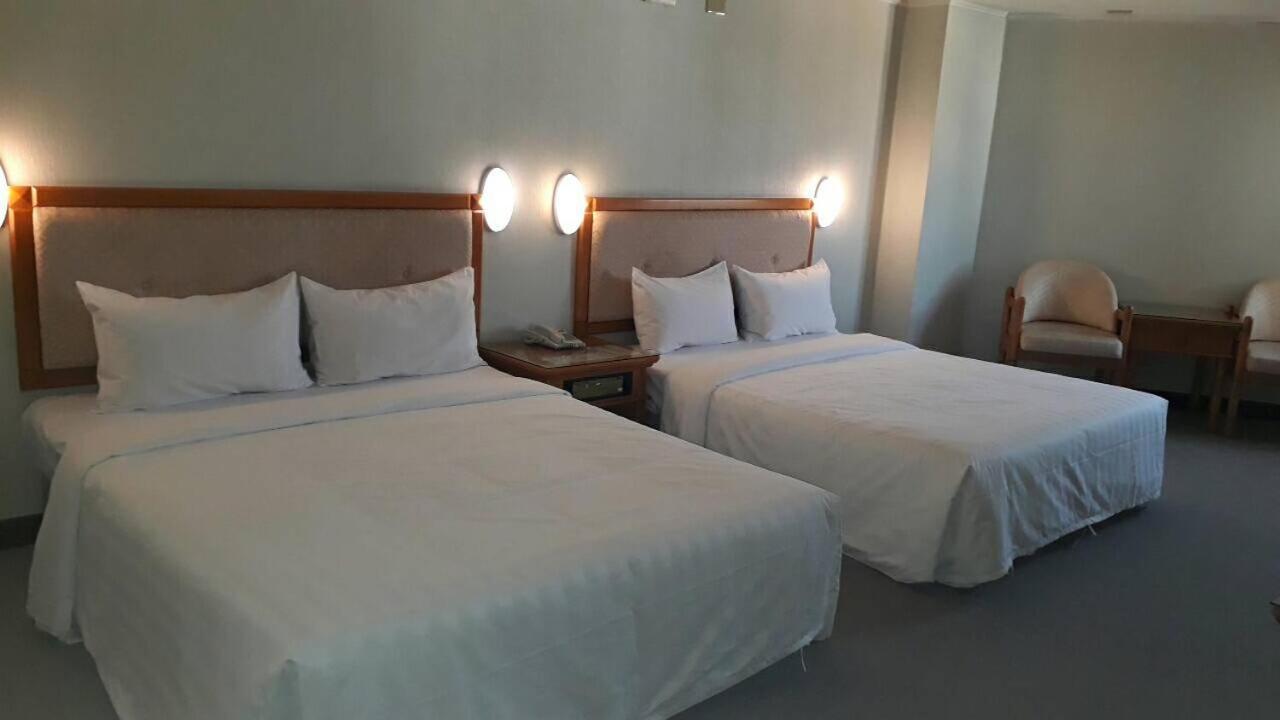 Kenting City Gate Hotel ย่านเมืองเก่าเฮ้งชุน ภายนอก รูปภาพ
